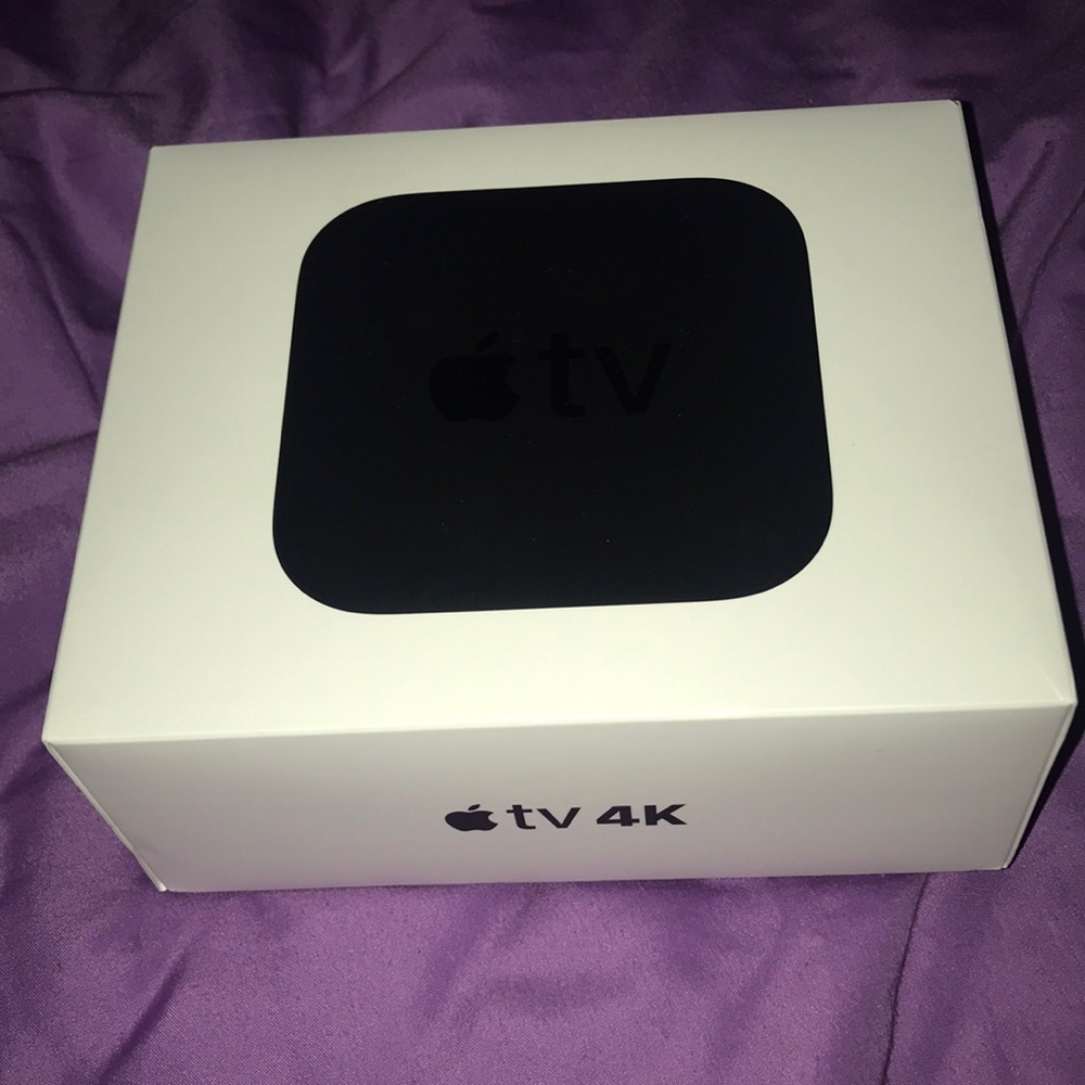 ⭐️ HOST PICK ⭐️ APPLE TV 4K-HDR/32GB/ IN BOX, MODEL # TV 4K A1842 w/ USB port